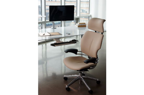 Humanscale Freedom Chair with Headrest